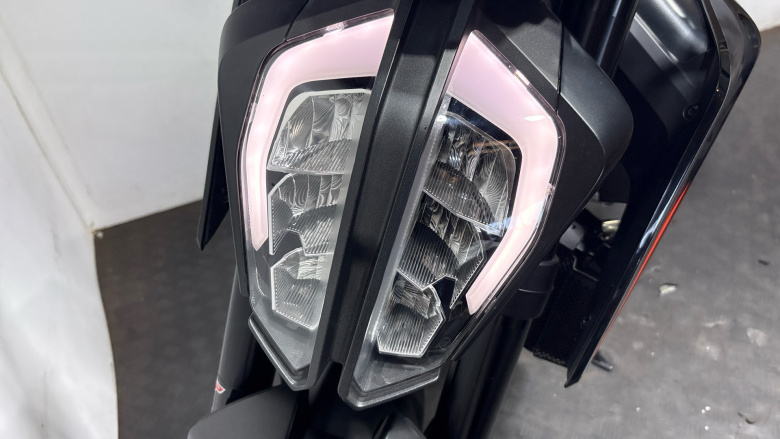 Ktm Duke 890 Duke (22MY)